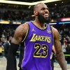 LeBron James Scores Late as Los Angeles Lakers End Losing Streak with Win
